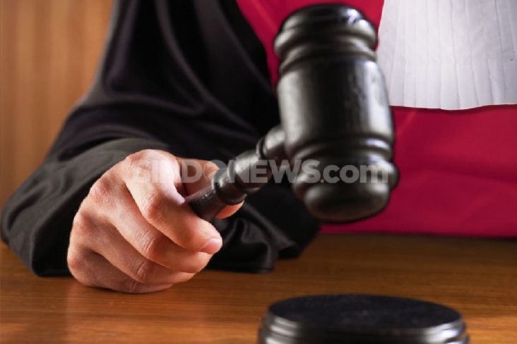 Hakim Ini Minta Terdakwa Cium Kaki Ibunya karena Diselamatkan dari Hukuman Mati
