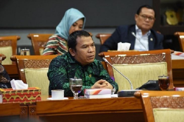 DPR Persilakan Din Syamsuddin Gugat UU Ibu Kota Negara ke MK