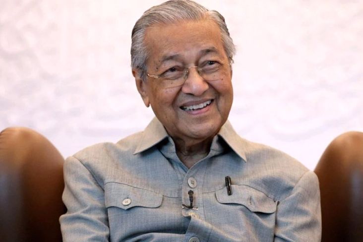 Dilarikan ke Rumah Sakit, Kondisi Mahathir Mohamad Stabil