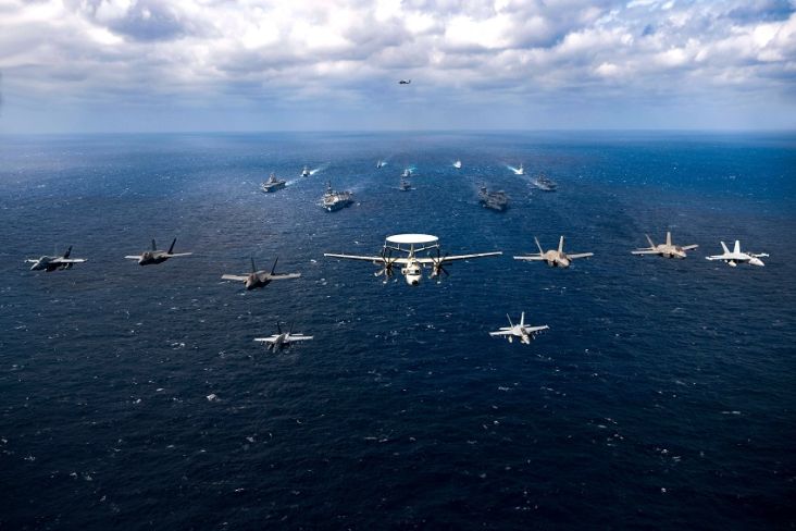 Tegang dengan China, 2 Kapal Induk dan 26 Jet F-35 AS Manuver di Laut Filipina