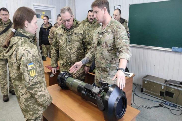 Inggris: Pasukan Khusus dan Mata-mata Rusia Sudah Berada di Ukraina