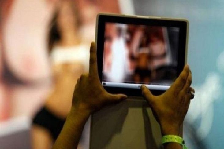 Dua Kota Paling Keranjingan Nonton Konten Porno, 4 Juta Kali Per Bulan