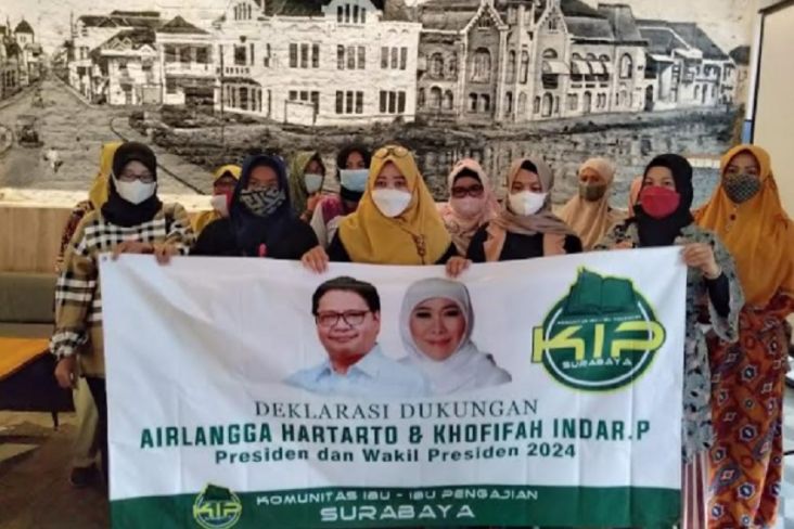 Emak-emak Pengajian Surabaya Duetkan Airlangga-Khofifah Maju Pilpres 2024