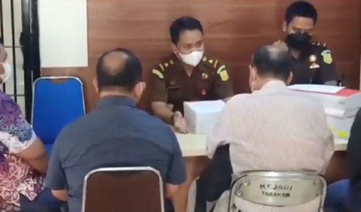 Penampakan Mantan Wakil Wali Kota Tarakan saat Ditahan Kejaksaan