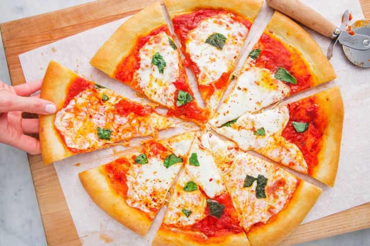 Apakah Pizza Mengandung Kolesterol? Yuk Cek Faktanya