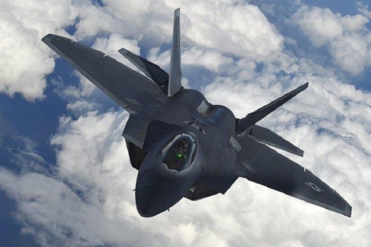 AS Bakal Kerahkan 1 Skuadron Jet Siluman F-22 ke UEA untuk Tangkal Serangan Houthi