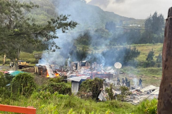 KKB Teror Penembakan dan Pembakaran di Ilaga Papua, Pasukan TNI Polri Siaga 1
