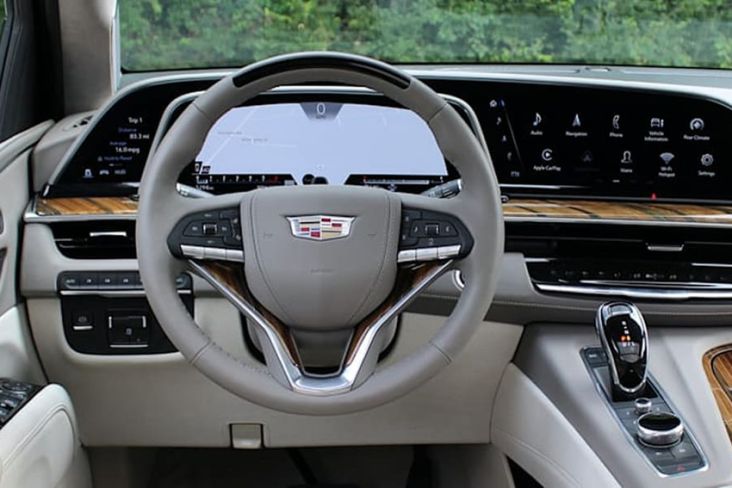 GM Tambah 50 Fitur Digital Baru yang Bikin Mobil Makin Matre