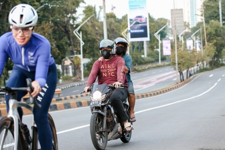 2 Pelaku Jambret Pesepeda Viral di Flyover Senayan Diciduk