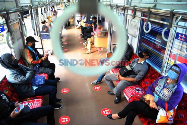 Hore! Penumpang KRL Commuter Line Kini Duduk Tanpa Jaga Jarak