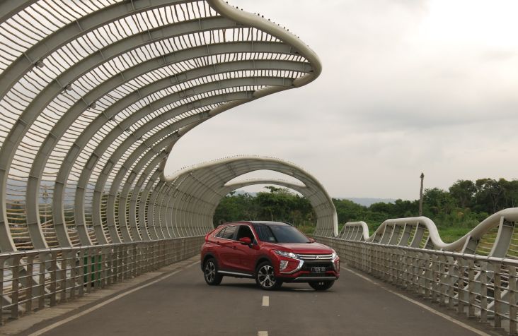 SUV Kompak Marak, Mitsubishi Indonesia Ogah Ikut-ikutan