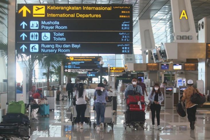 15 Ribu Wisman Masuk Indonesia Sejak Bebas Karantina dan Pemberlakuan Visa On Arrival