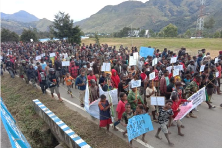 Ribuan Warga Demo Tolak DOB Provinsi Pegunungan Tengah, Tokoh Pemekaran Bilang Begini