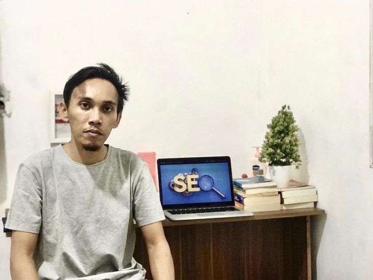 Kisah Pemuda Jambi yang Sukses Jadi Pakar SEO Dalam Membesut Ribuan Situs