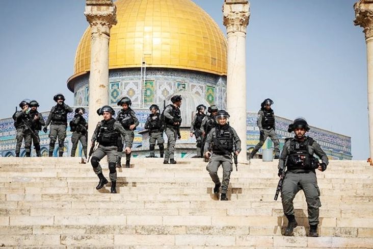 Persiapkan Masuknya Ekstrimis Yahudi, Pasukan Israel Kembali Serbu Masjid Al-Aqsa