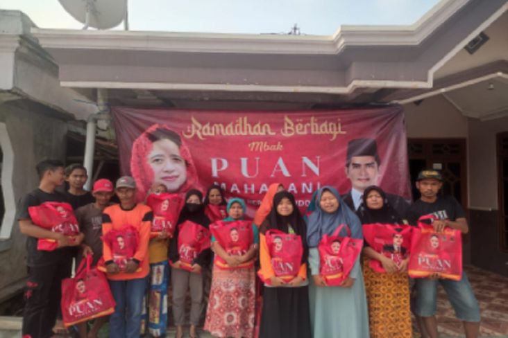 Ramadhan Berkah, Mbak Puan Salurkan 10.000 Paket Beras di Lamongan dan Gresik