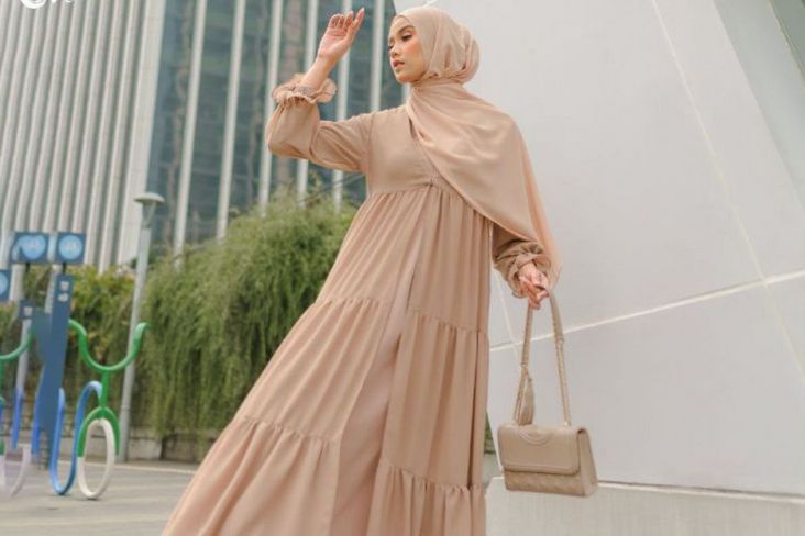 Rekomendasi Gamis Abaya Turki yang Simpel dan Elegan