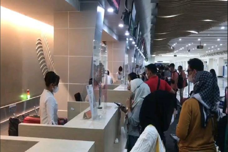 Puncak Arus Mudik di Bandara Sam Ratulangi Manado Capai 5.109 Penumpang