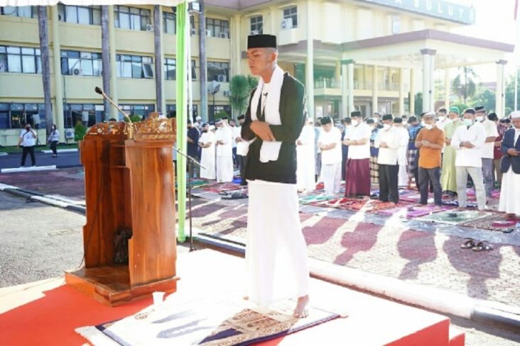 Bintara Remaja Polri Ini Sangat Bersyukur Dipercaya Jadi Imam Sholat Idul Fitri Dihadapan Jenderal