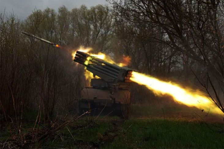 Serangan Rudal dan Artileri Rusia Hantam 240 Target Militer Ukraina
