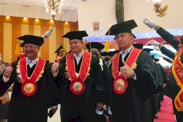 Inilah 3 Polisi Bergelar Profesor yang Menjadi Guru Besar di PTIK Jakarta