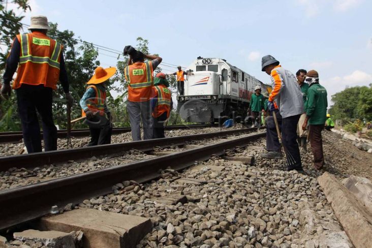 Perbaikan Rel, Perjalanan KRL di Stasiun Bojong Gede-Citayam Terganggu