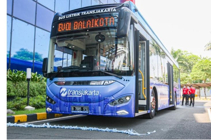 PLN Dukung Target 10 Ribu Bus Listrik di Jakarta