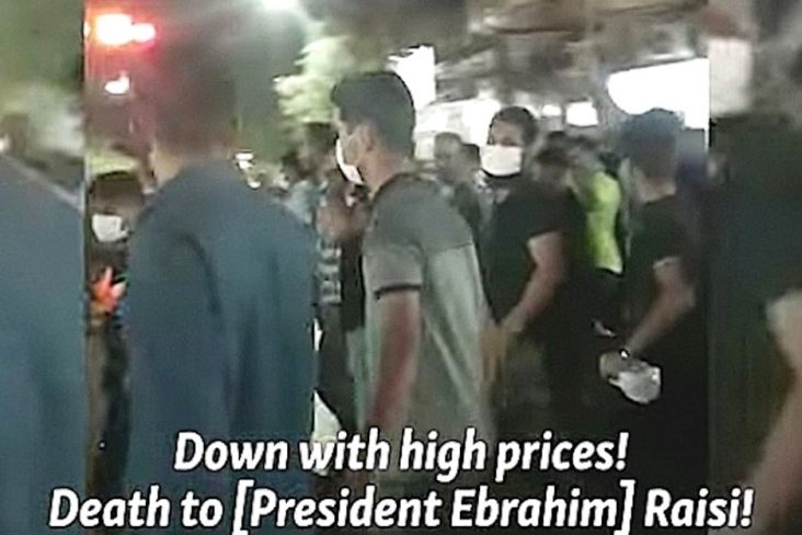 Protes Kenaikan Sembako di Iran Meluas, Demonstran: Matilah Diktator, Matilah Raisi