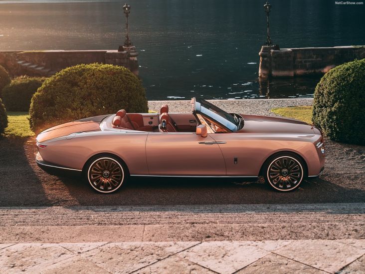 Kenang Orang Tua, Crazy Rich Ini Pesan Mobil Termahal di Dunia Buatan Rolls-Royce