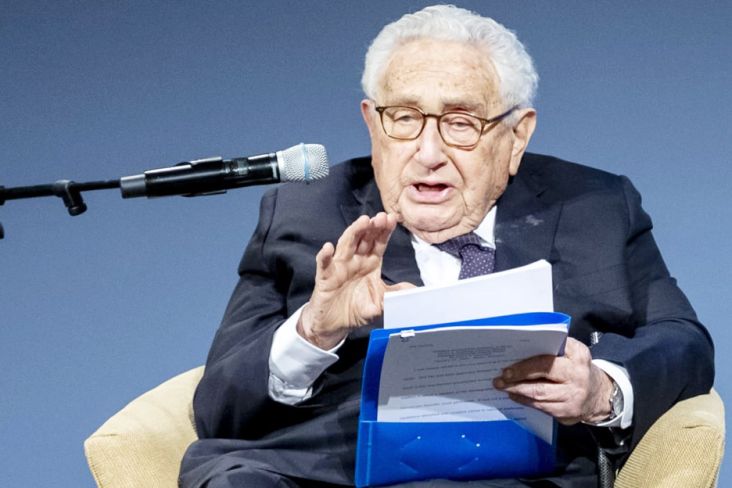 Henry Kissinger: Ukraina Harus Serahkan Wilayah ke Rusia untuk Capai Perdamaian