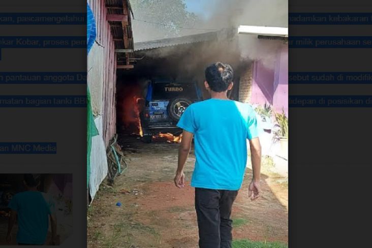 Diduga Korsleting, Mobil Feroza di Kotawaringin Barat Terbakar di Garasi