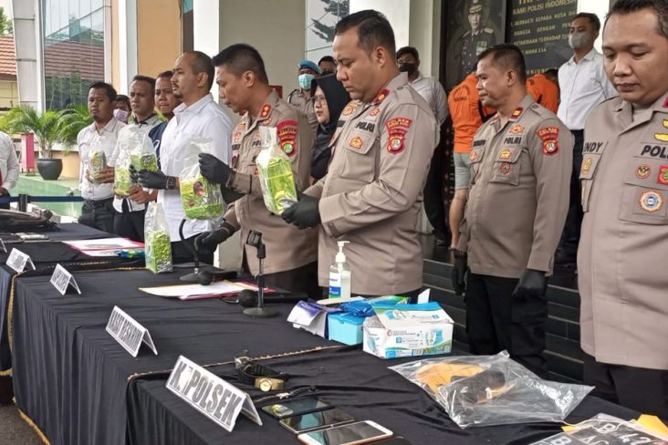 Ciduk 2 Pengedar Narkoba di Riau, Polres Tangsel Sita Sabu Seharga Rp9,3 Miliar
