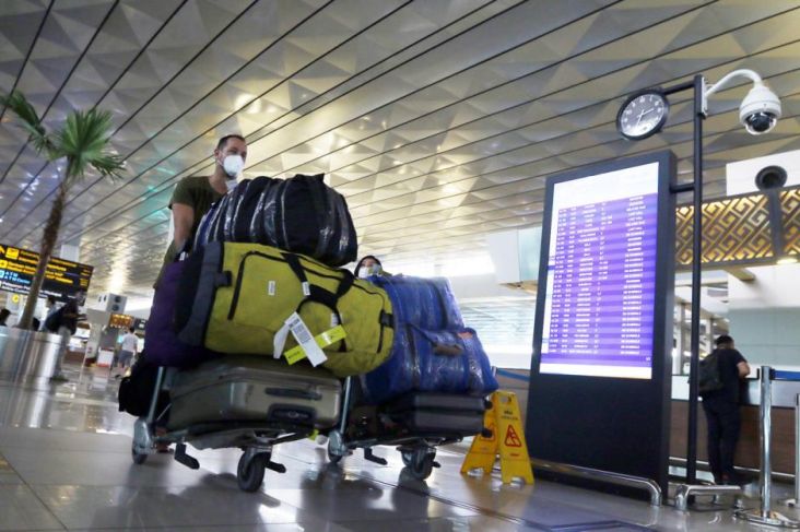 PPKM Diperpanjang, Masuk RI dan Naik Haji Boleh Lewat Bandara Ini