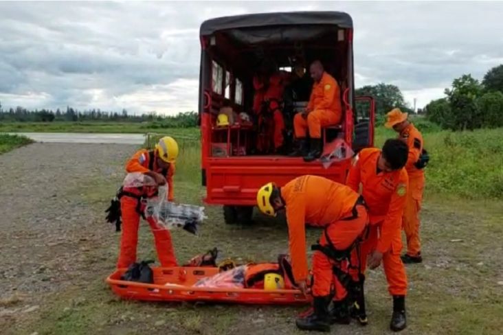 1 Korban Jatuhnya Helikopter di Mimika Papua Masih Hilang, Tim SAR Gabungan Lanjutkan Pencarian