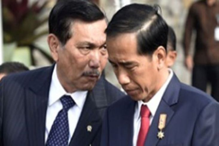 Ucapkan Selamat Ulang Tahun ke Jokowi, Luhut: Saya Sering Kali Merasa Dilindungi