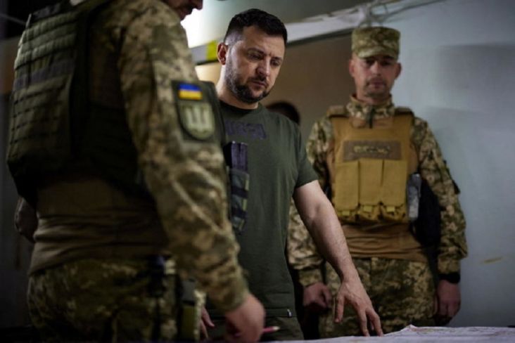 Penasihat Zelensky: Ukraina Secara De Facto Sudah Jadi Anggota NATO