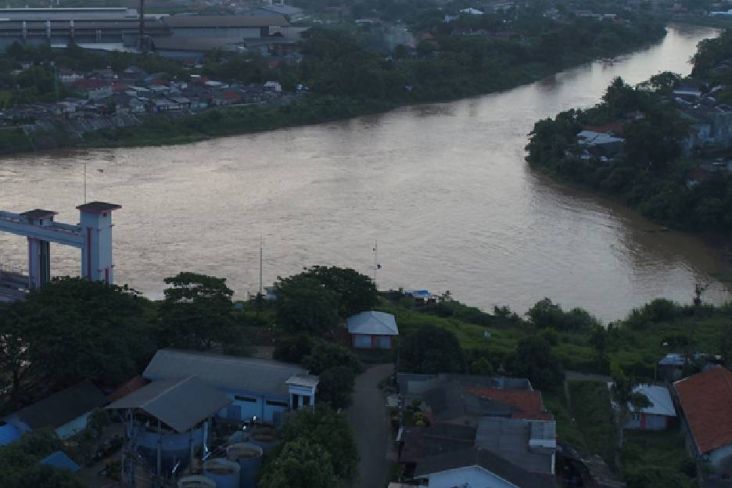 Sungai Cisadane Keruh Akibat Banjir Bogor, Suplai Air Bersih di Tangerang Terganggu