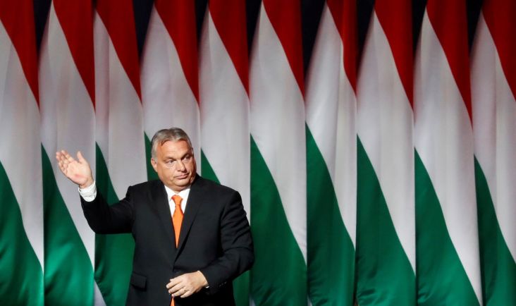 Ajudan PM Hungaria: UE Harus Akhiri Sanksi pada Rusia
