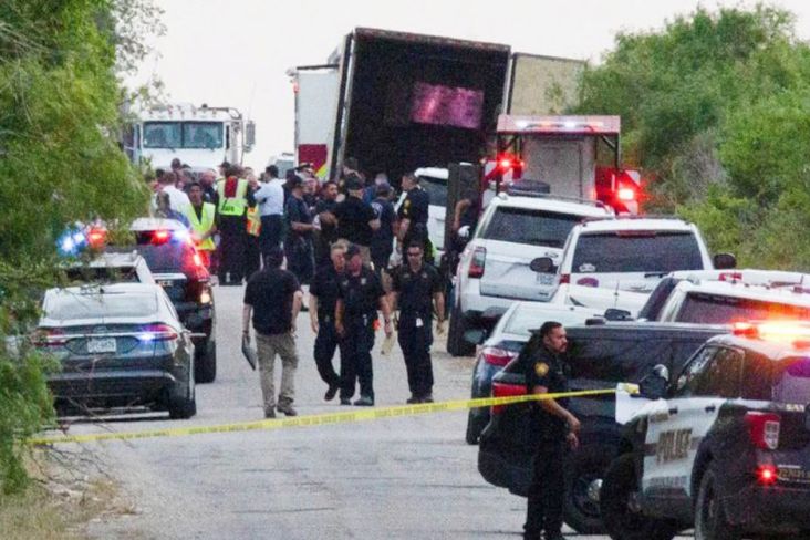 46 Mayat Ditemukan dalam Truk, Gubernur Texas Salahkan Biden
