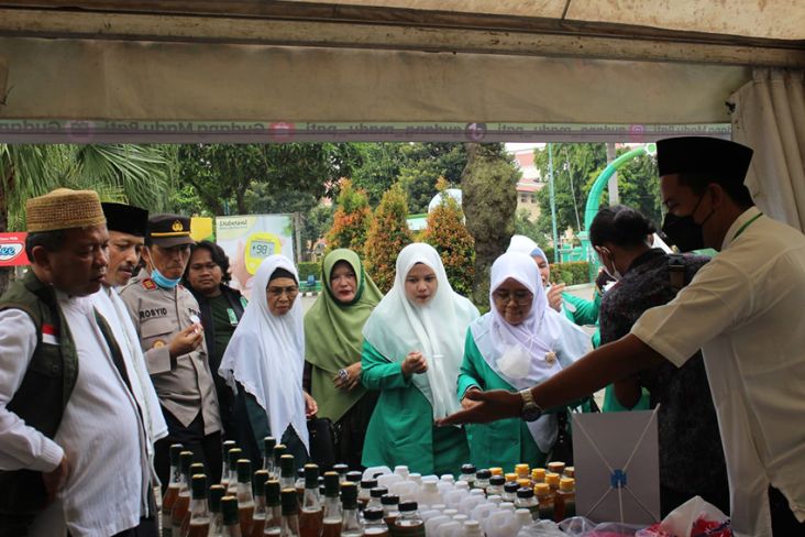 Gebyar UMKM dan Festival Kreativitas Fatayat NU Tangerang Resmi Dibuka