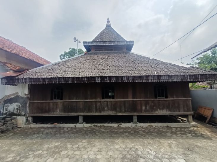 Dibangun 600 Tahun Lalu, Masjid Kuno Bondan di Indramayu Bakal Direvitalisasi