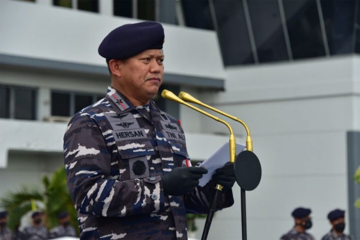 Mutasi TNI, Mantan Ajudan Jokowi Masuk Ring 1 Istana Tembus Bintang 2