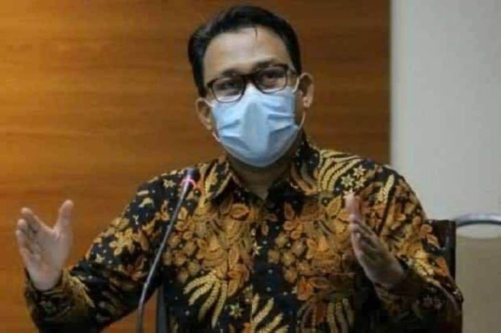 Dugaan Kasus Korupsi Helikopter, KPK Periksa Komisaris PT Diratama Jaya Mandiri