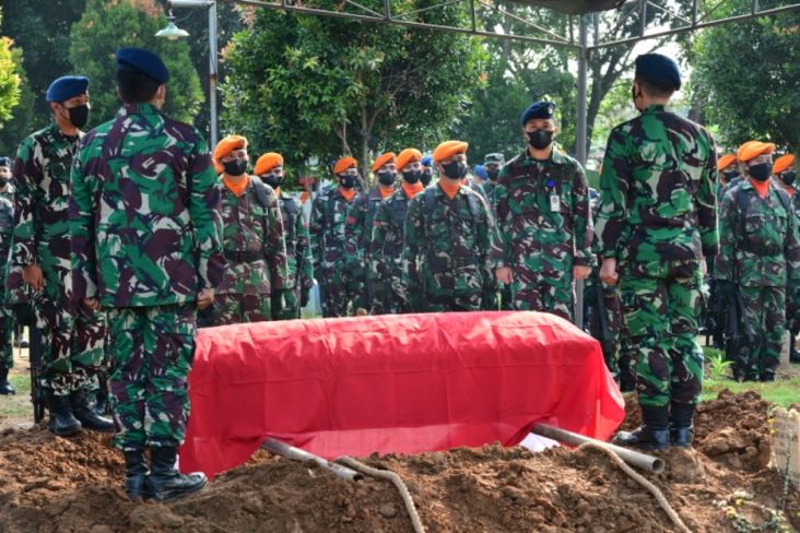 Wafat dalam Tugas, Lettu Pnb Allan Safitra Terima Kenaikan Pangkat Jadi Kapten