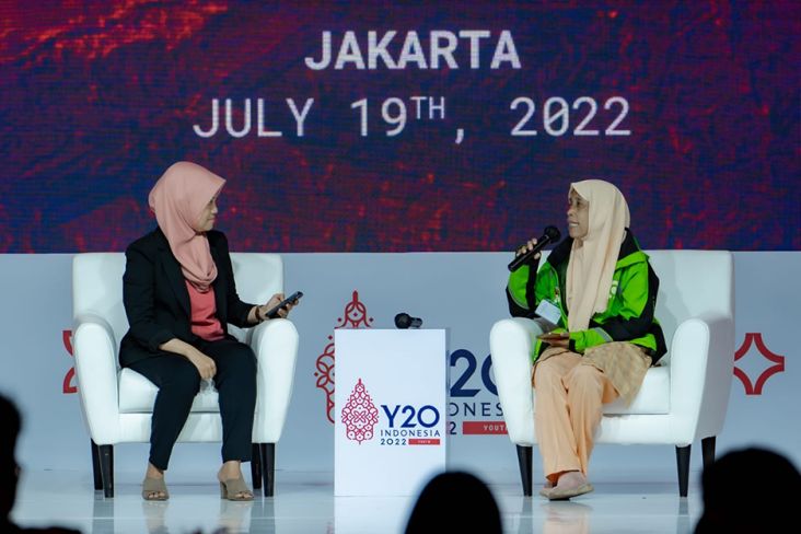 Mitra Driver Srikandi Gojek Bikin Sandiaga Uno Tersentuh di Forum Y20 G20
