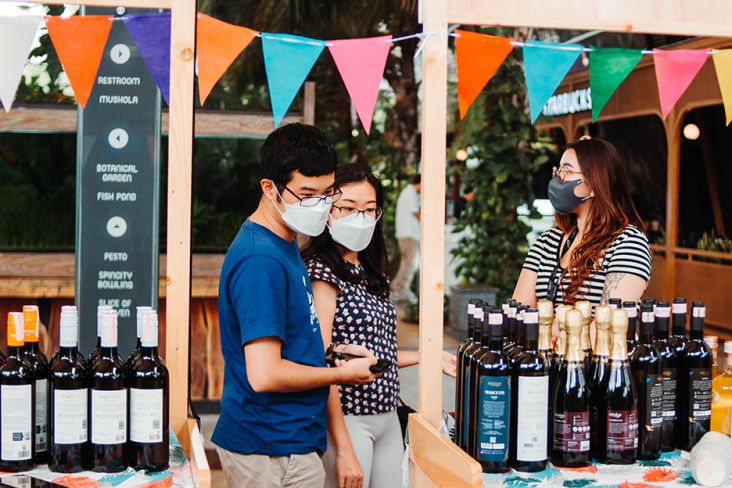 Bazaar Summer Breeze Wine Festival, Asyiknya Mencicipi Manisnya Wine Pilihan Dunia