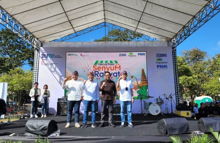Pegadaian Kembali Gelar Festival Pasar Senyum Rakyat di Denpasar