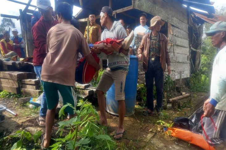 Diduga Terjerat Utang Bank, Petani di Lampung Tewas Gantung Diri
