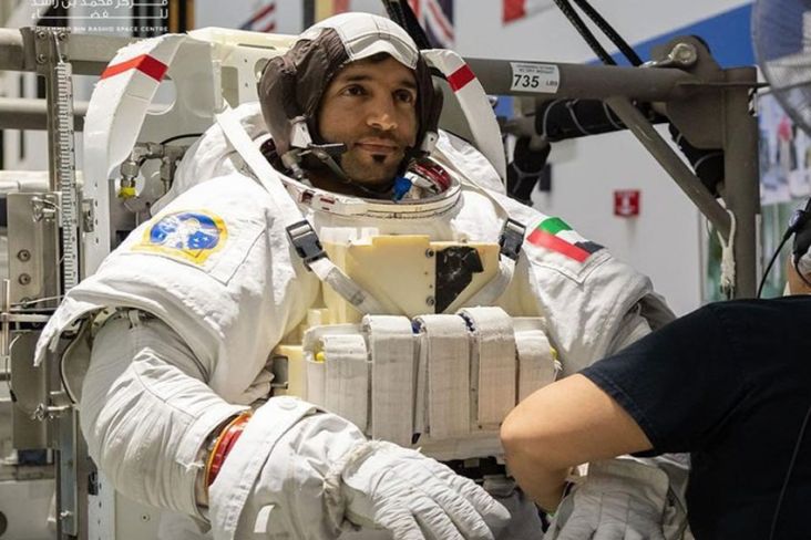 Sultan Al-Neyadi, Astronot Arab Pertama Jalani Misi 6 Bulan di Luar Angkasa