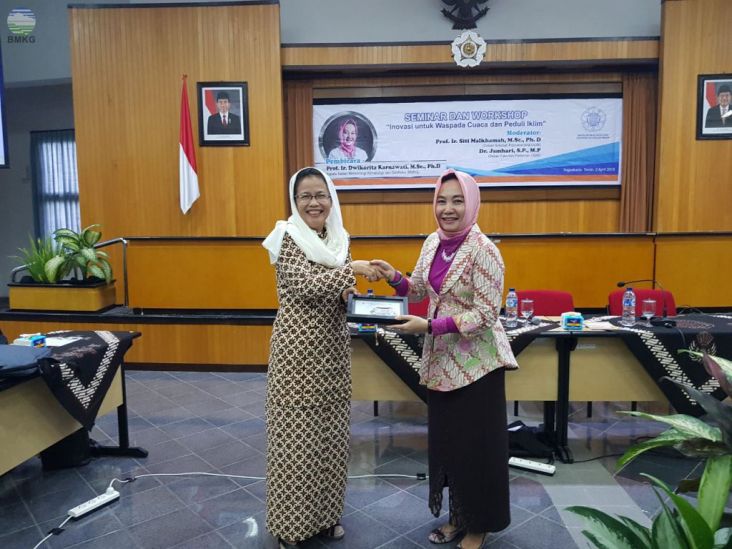 Profil Prof Dwikorita Karnawati, Mantan Rektor UGM yang kini Menjabat Direktur BMKG